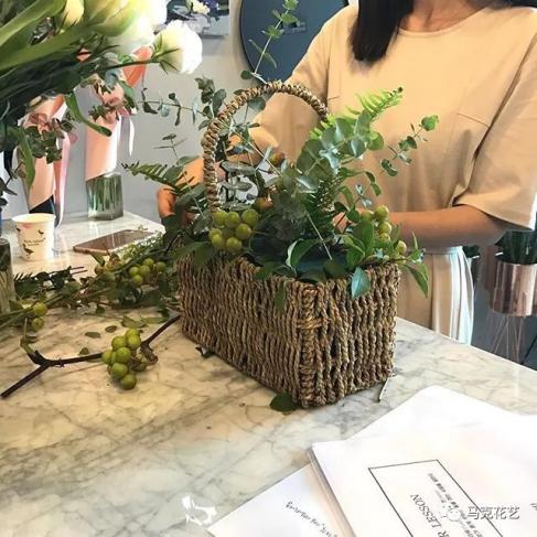 开花店必备物资清单 从基础工具到提升格调，一篇文章说清