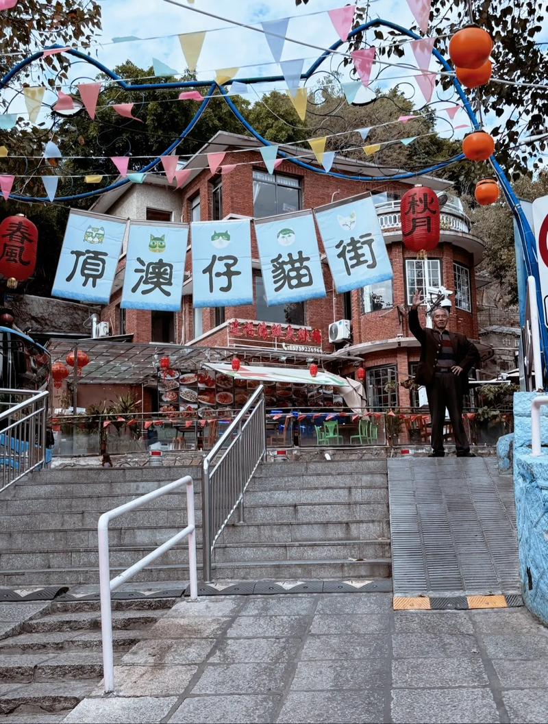 厦门猫街真的很好拍,如果你也见到这家花店一定要停下来,它真的